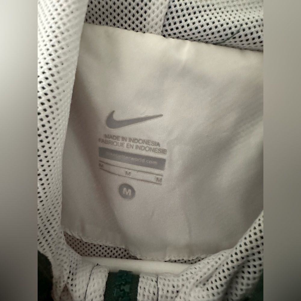 Nike Uofo Lightweight Jacket Medium - image 3